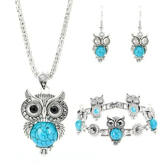 Blue Turquoise SilverTone Pendant Necklace Bracelet and Earrings Set Owl Theme - Picture 1 of 5
